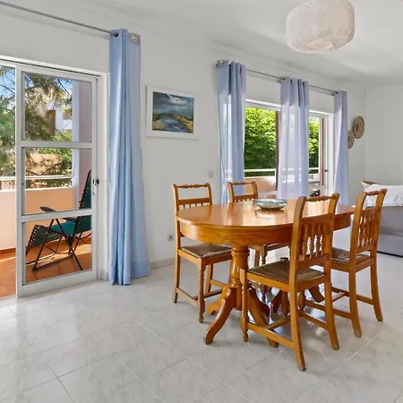 Apartamento T2 Maralvor